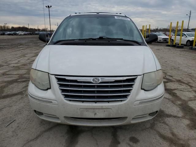 2007 Chrysler Town & Country Limited