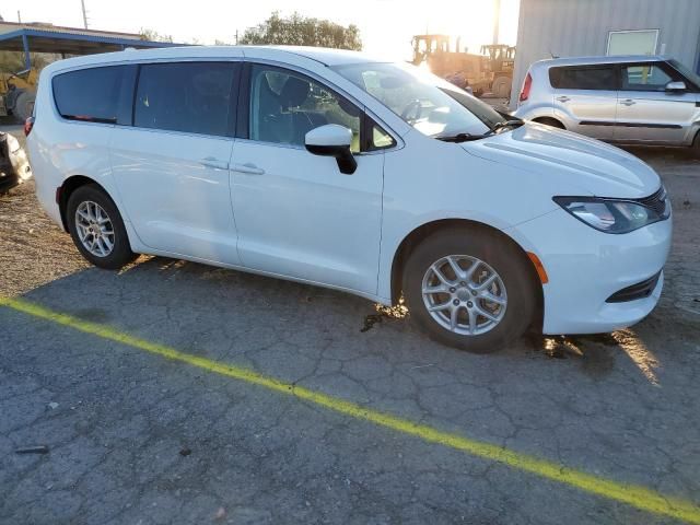 2017 Chrysler Pacifica LX