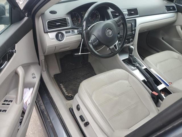 2012 Volkswagen Passat SE