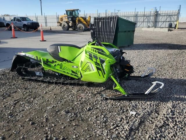 2022 Arctic Cat Alpha 8000