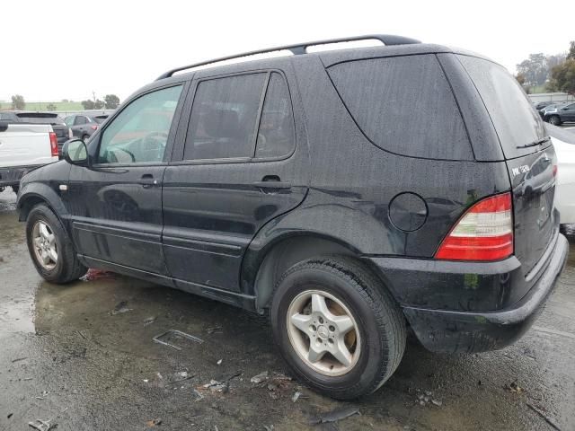 2000 Mercedes-Benz ML 320