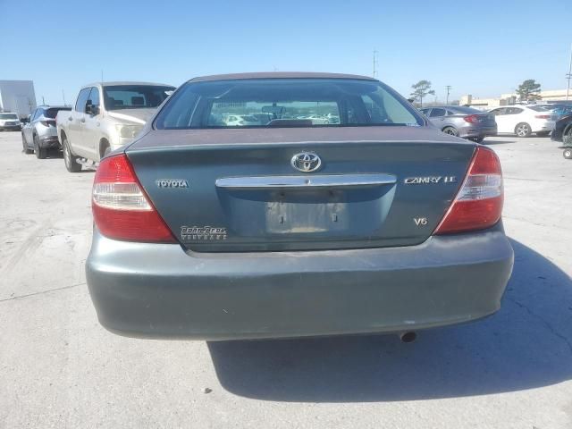 2004 Toyota Camry LE