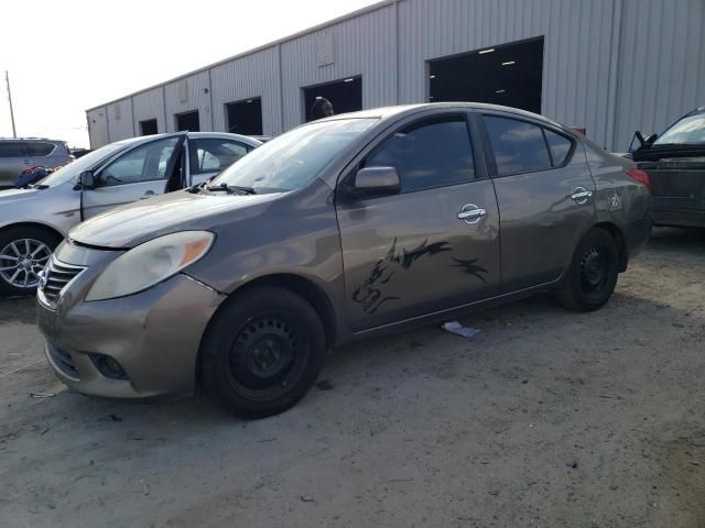 2013 Nissan Versa S