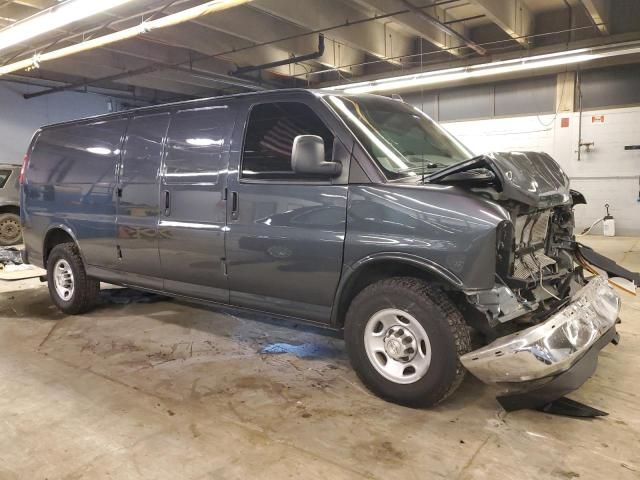 2017 Chevrolet Express G2500