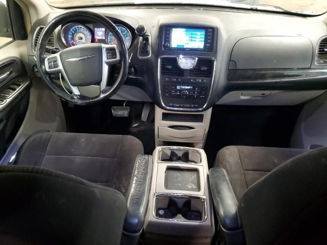 2011 Chrysler Town & Country Touring