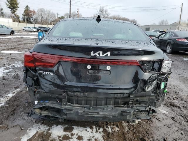 2023 KIA Forte LX