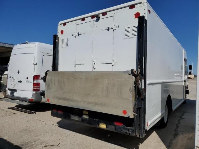 2009 Freightliner Chassis M Line WALK-IN Van