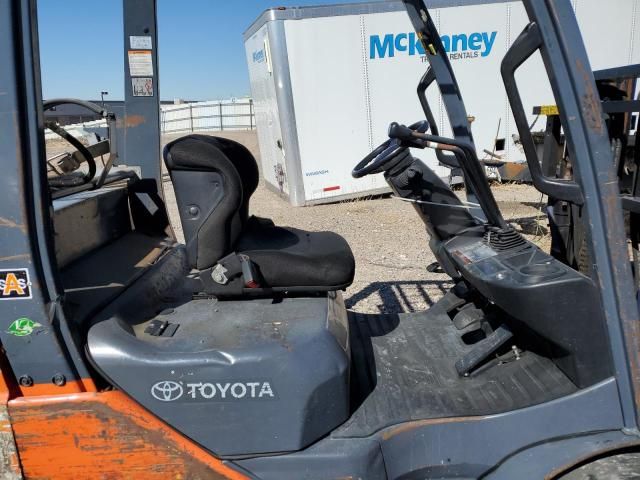 2011 Toyota Forklift