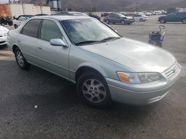 2000 Toyota Camry LE