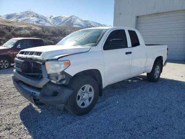 2016 Toyota Tundra Double Cab SR