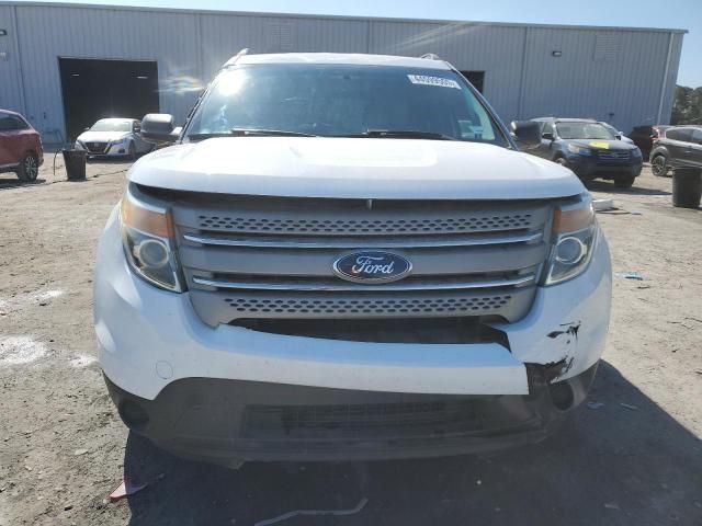 2015 Ford Explorer