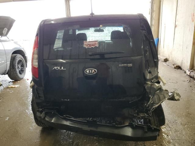 2012 KIA Soul +