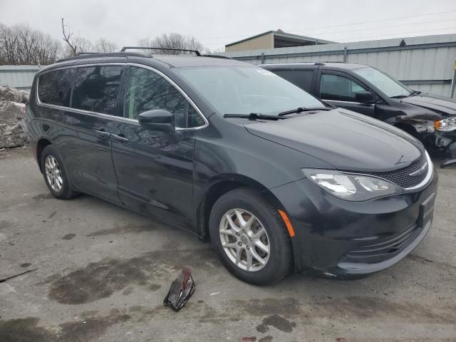 2020 Chrysler Voyager LXI