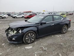 Salvage cars for sale at Cahokia Heights, IL auction: 2022 Nissan Altima SV