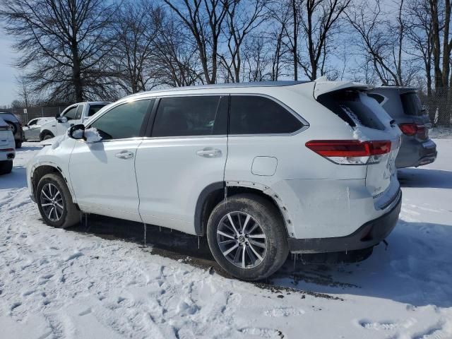 2018 Toyota Highlander SE