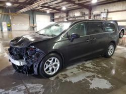 Salvage cars for sale at Eldridge, IA auction: 2017 Chrysler Pacifica Touring L