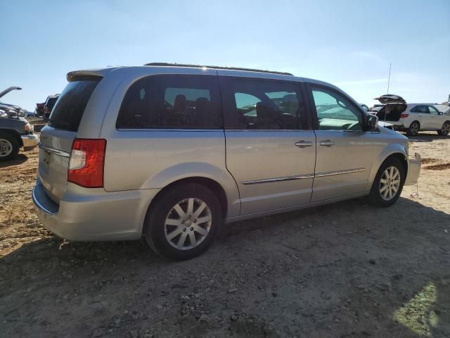 2012 Chrysler Town & Country Touring