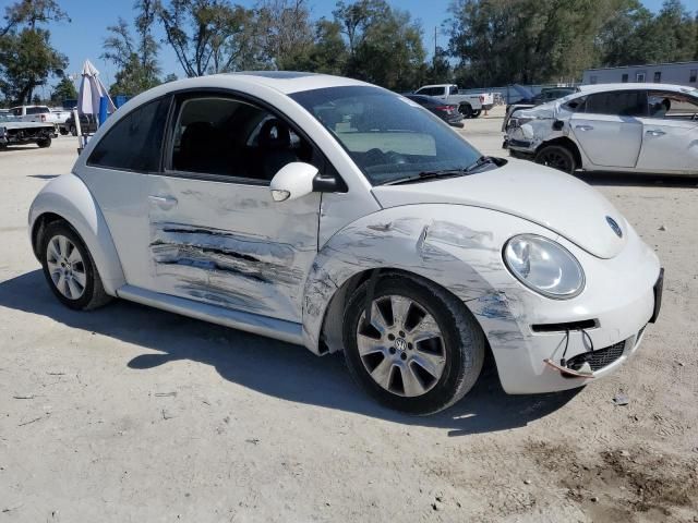 2010 Volkswagen New Beetle