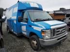 2015 Ford Econoline E450 Super Duty Cutaway Van