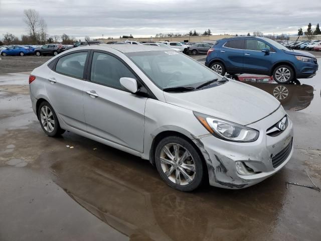 2013 Hyundai Accent GLS