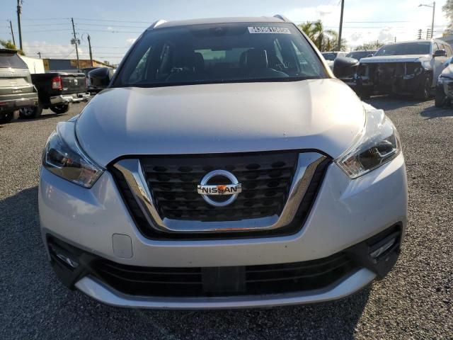 2020 Nissan Kicks SR