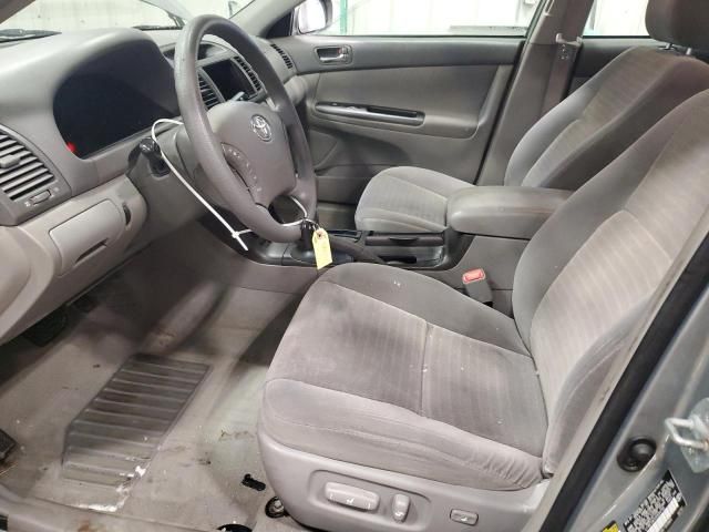 2005 Toyota Camry LE