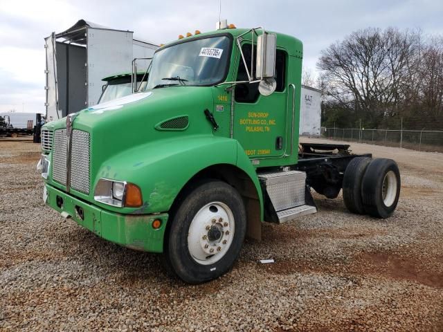 2007 Kenworth Construction T300