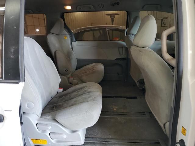 2011 Toyota Sienna