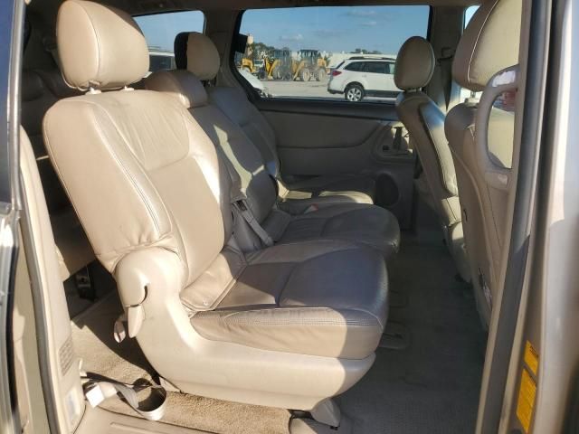 2006 Toyota Sienna CE