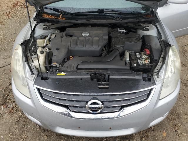 2010 Nissan Altima Base