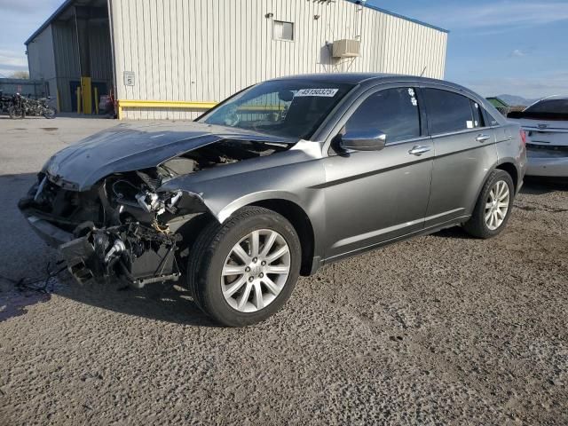 2013 Chrysler 200 Limited