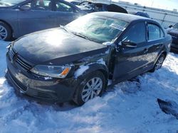 Salvage cars for sale at Elgin, IL auction: 2013 Volkswagen Jetta SE