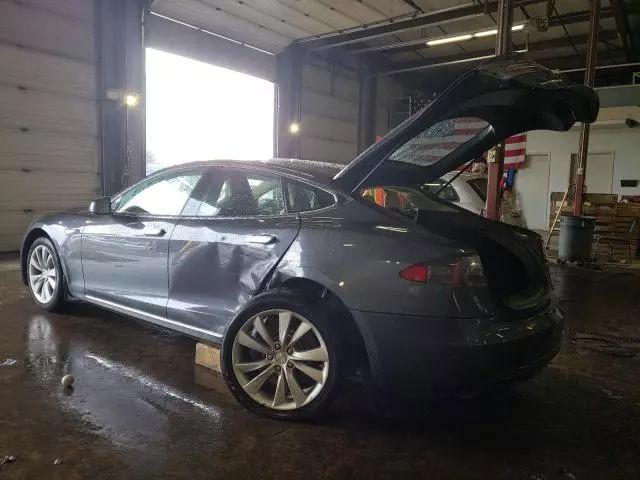 2015 Tesla Model S 70D