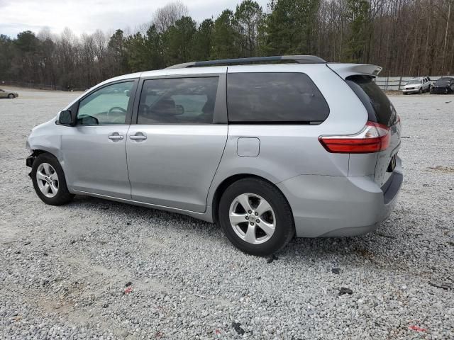 2015 Toyota Sienna LE