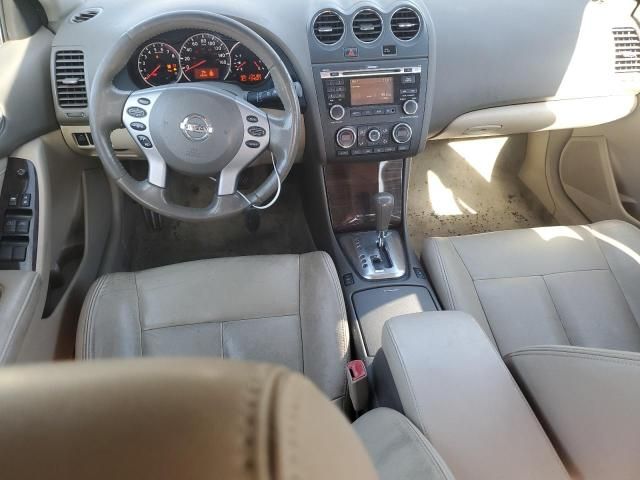 2011 Nissan Altima Base