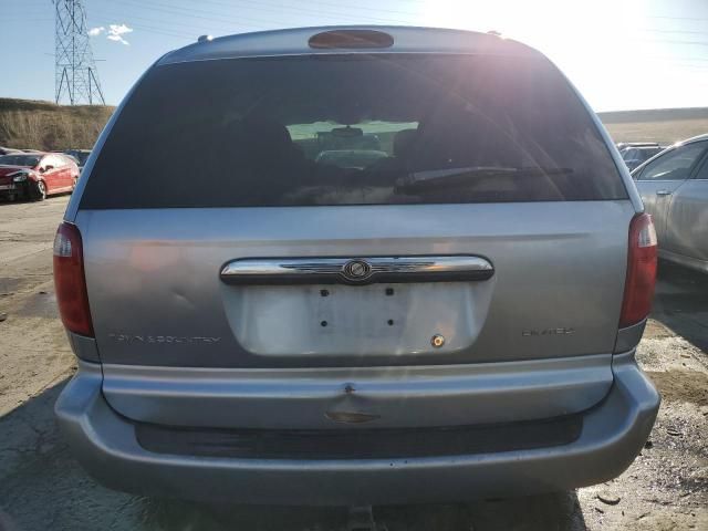 2003 Chrysler Town & Country Limited