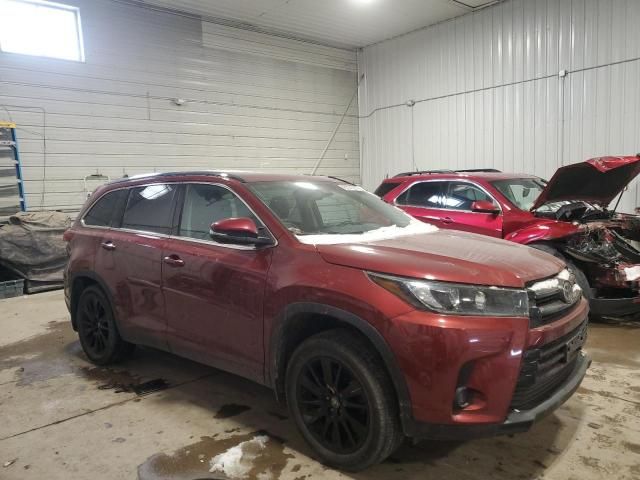 2019 Toyota Highlander SE