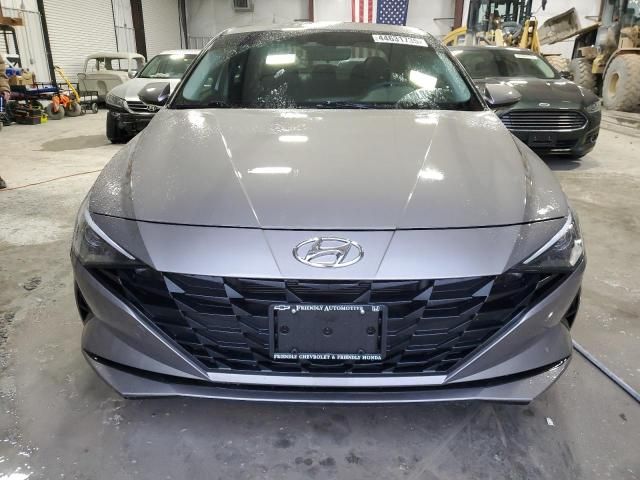 2023 Hyundai Elantra Blue