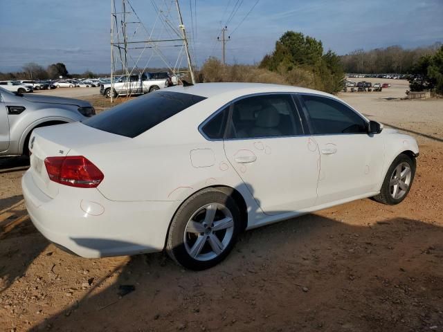 2013 Volkswagen Passat SE