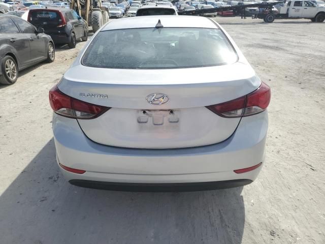 2015 Hyundai Elantra SE