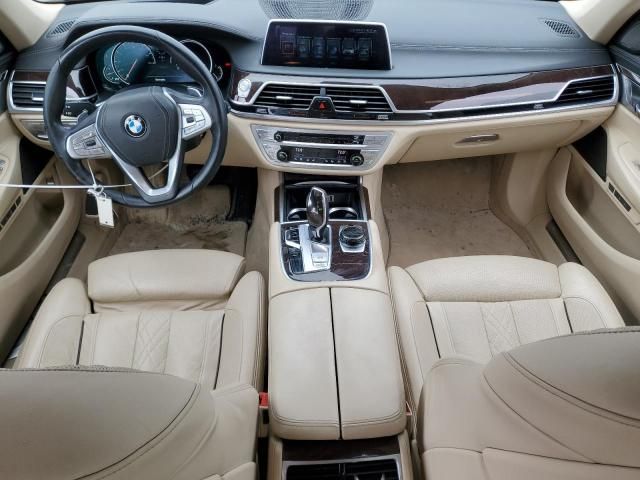 2016 BMW 750 XI