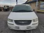 2000 Chrysler Town & Country Limited