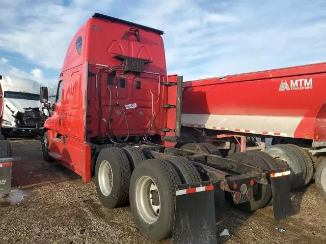 2015 Freightliner Cascadia Truck Cab AND Chassis