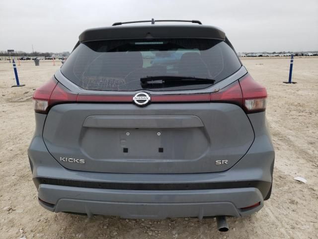 2021 Nissan Kicks SR