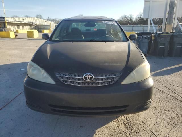 2004 Toyota Camry LE