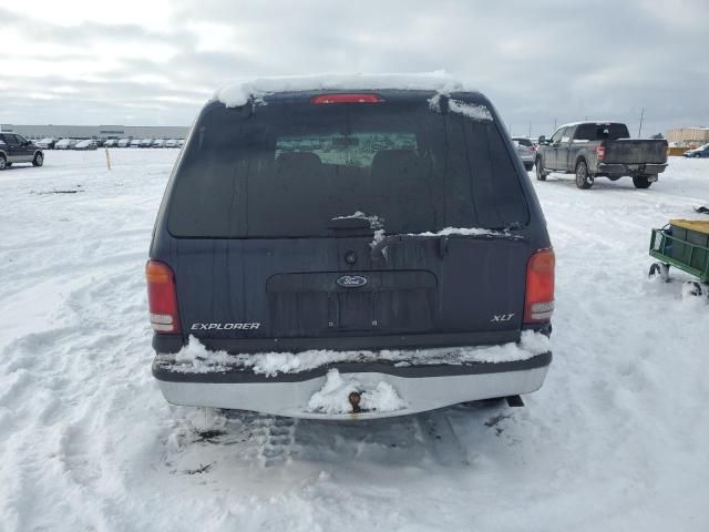 2000 Ford Explorer XLT