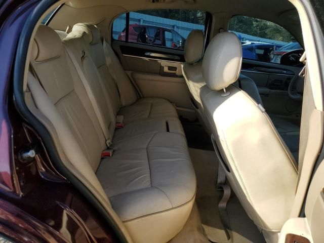 2006 Lincoln Town Car Designer