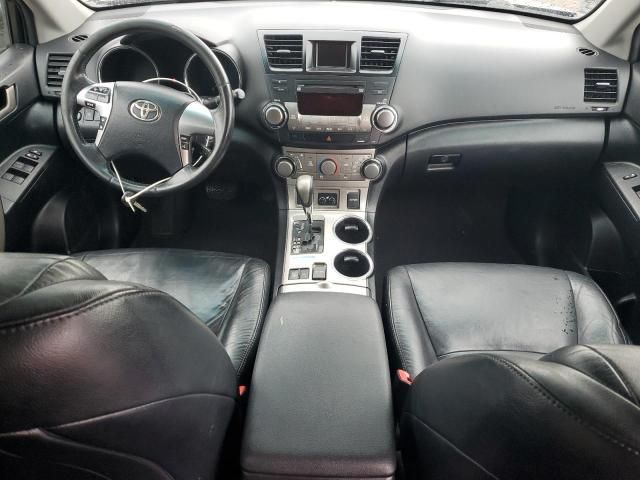 2011 Toyota Highlander Base