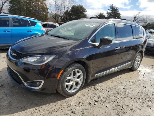 2017 Chrysler Pacifica Touring L Plus