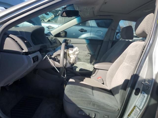 2004 Toyota Camry LE